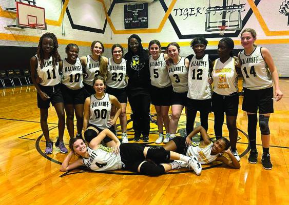 Malakoff basketball