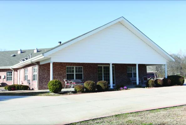   Welcome to Cedar Creek Lodge Boutique Senior Living