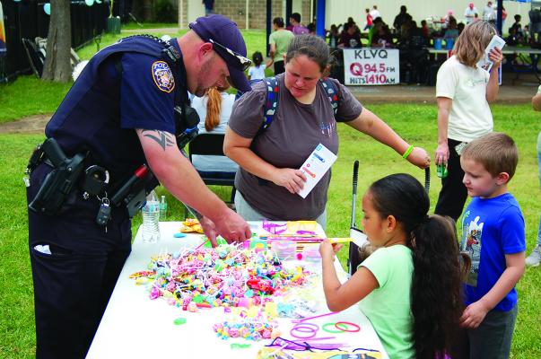 Second-annual Cops and Kids Picnic at Athens Kiwanis Park