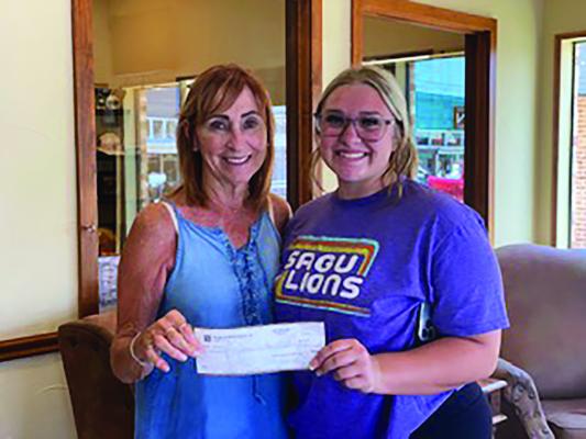 Carlee Cline receives Mike Hutchison Scholarship