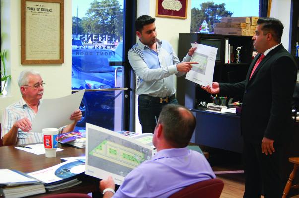 Kerens hears plans for manufactured home park